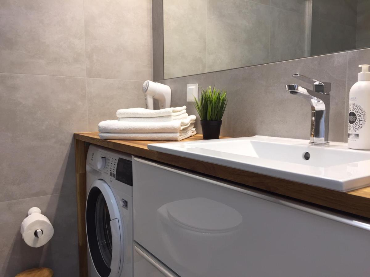 Baltic Comfort Spa Apartment With Free Pool, Saunas & Fitness - Kasprowicza 20 Kolobrzeg Ngoại thất bức ảnh